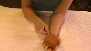 Acupressure Massage for Insomnia by Louisville Massage Therapist Heather Wibbels, LMT